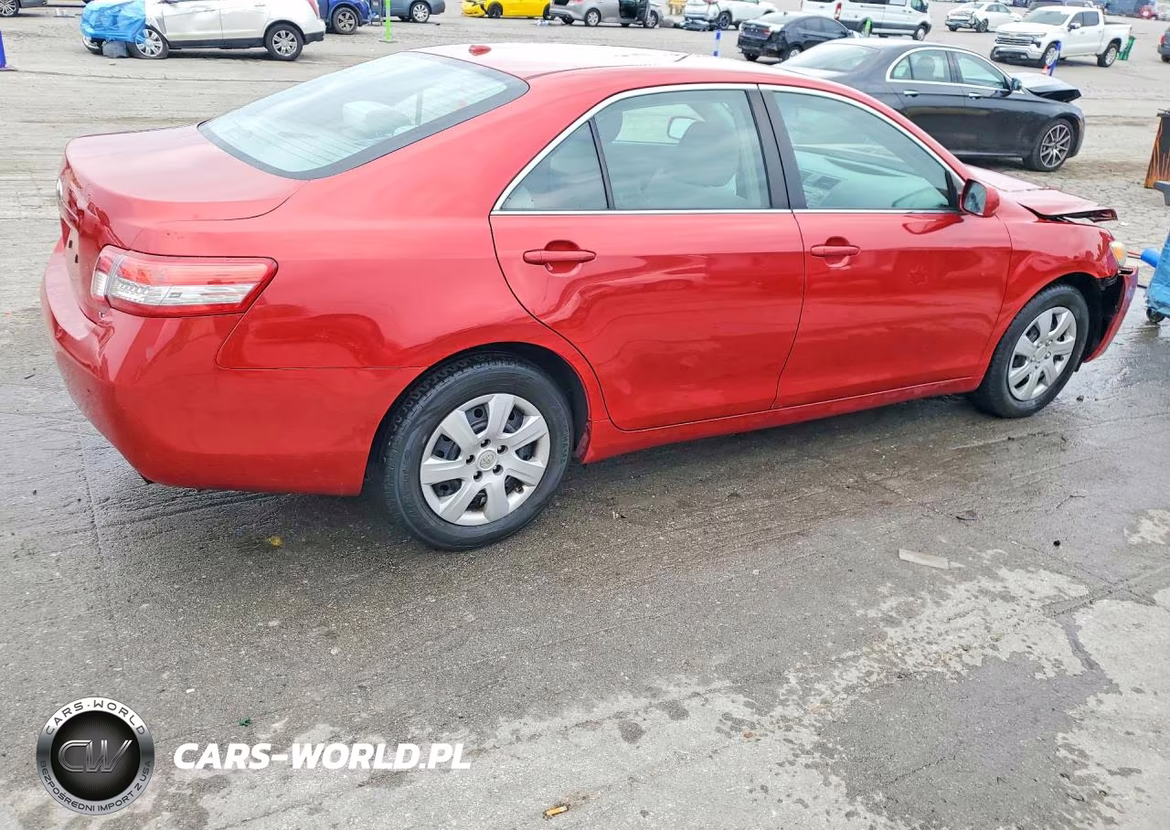 2010 Toyota Camry Le VIN:4T4BF3EK1AR049402 - 3