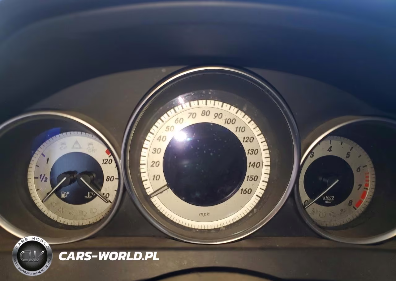 2014 Mercedes-Benz C 250 VIN:WDDGF4HB9EG158836 - 9