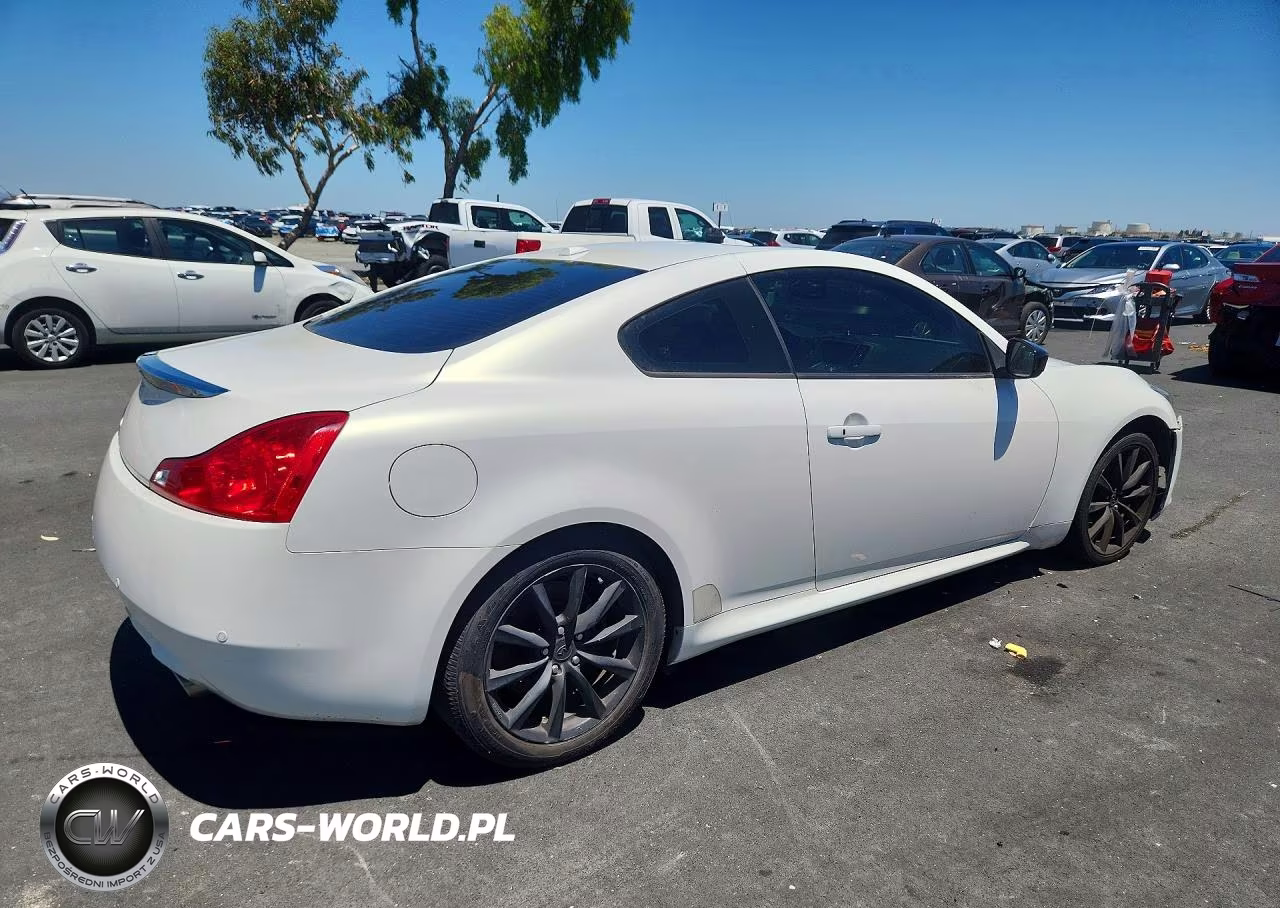 2011 Infiniti G37 Coupe Base VIN:JN1CV6EK4BM210529 - 3