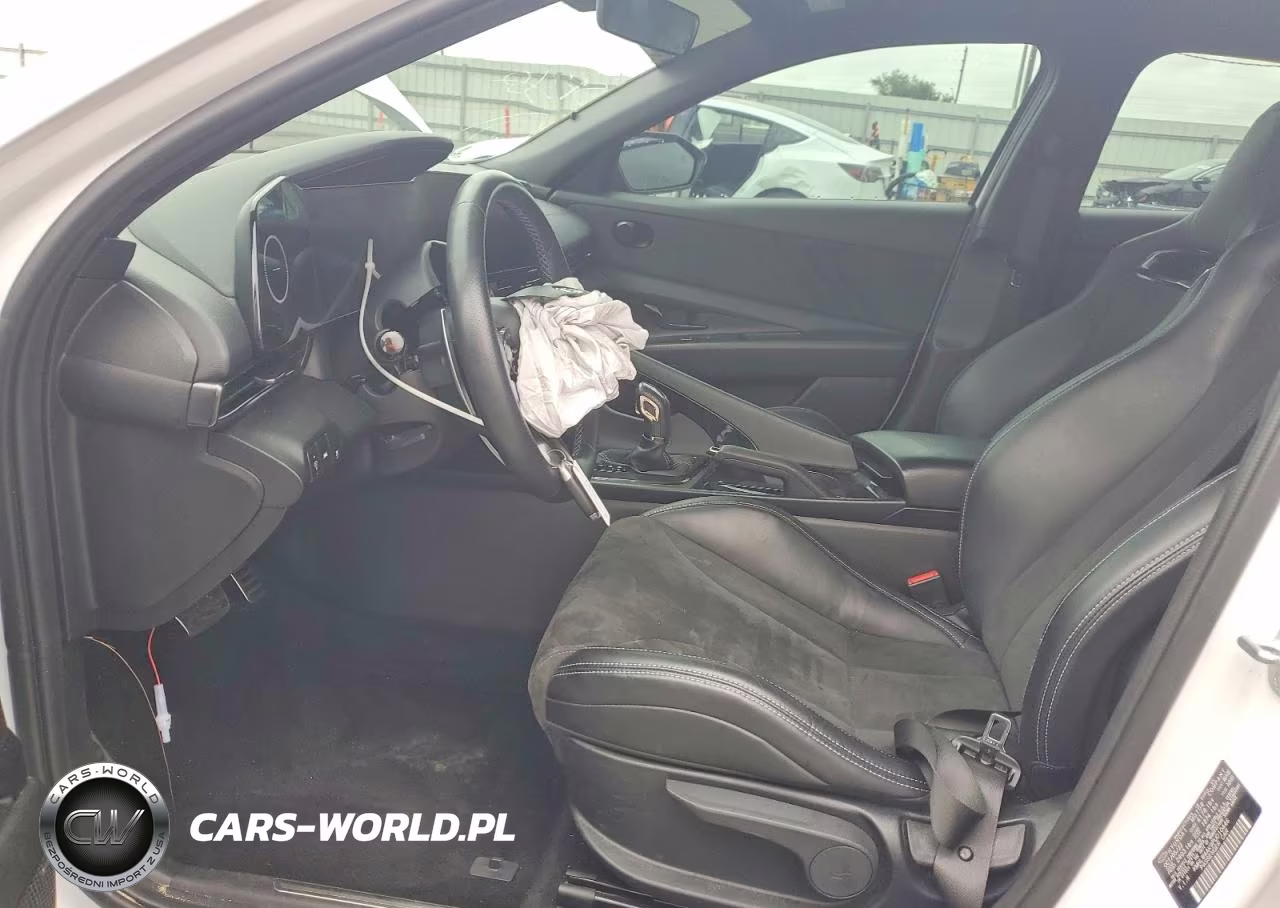 2023 Hyundai Elantra N Base VIN:KMHLW4AK9PU010446 - 7