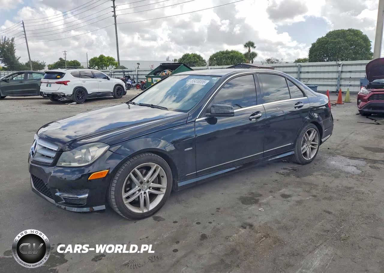 2012 Mercedes-Benz C 250