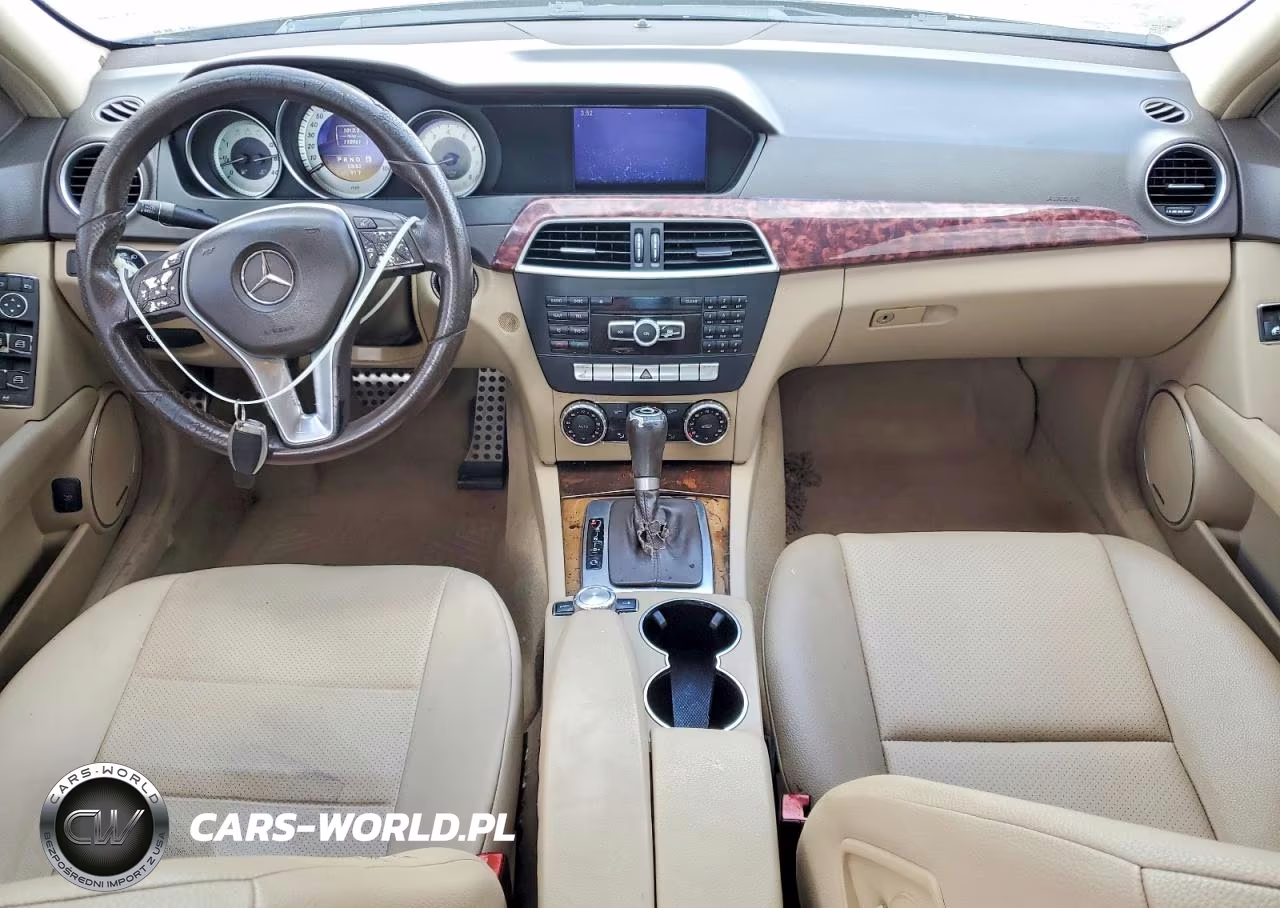 2012 Mercedes-Benz C 250 VIN:WDDGF4HB9CR215862 - 8