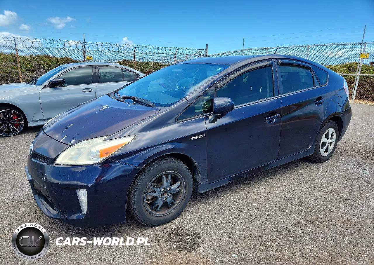 2012 Toyota Prius Two