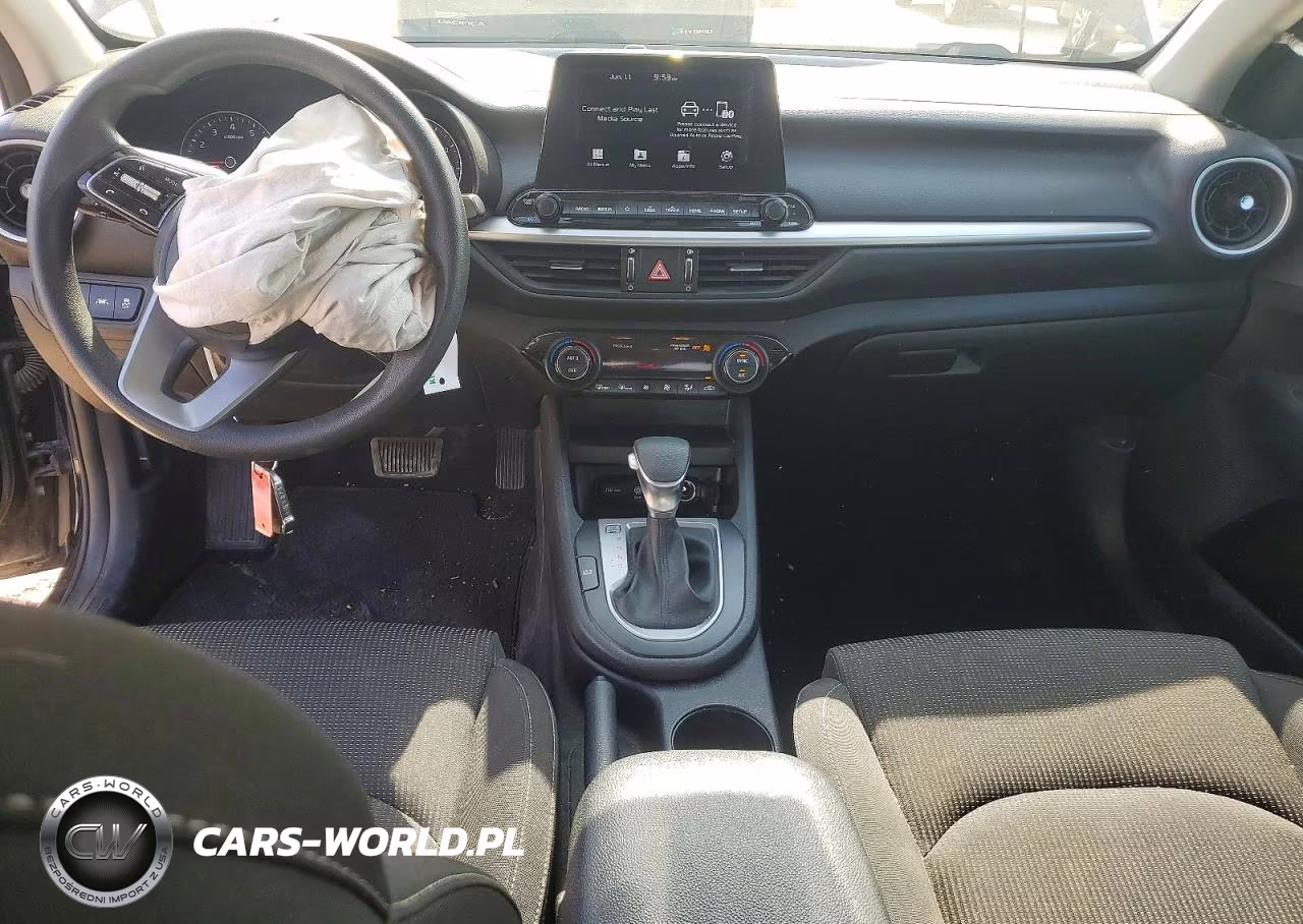 2019 Kia Forte Lxs VIN:3KPF24AD1KE052776 - 8