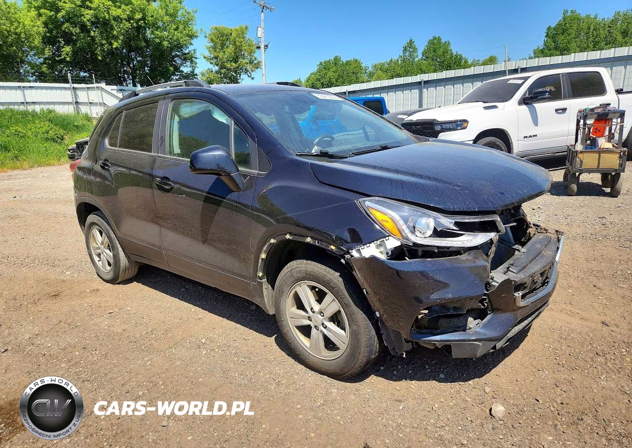 2021 Chevrolet Trax VIN:KL7CJPSB3MB343619 - 4