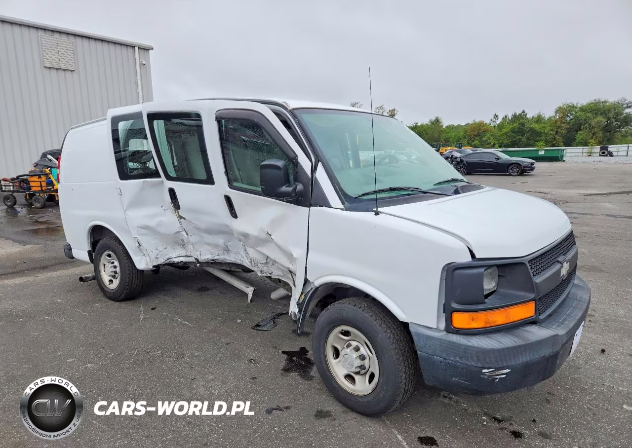 2005 Chevrolet Express Delivery Van VIN:1GCGG25V251265739 - 4