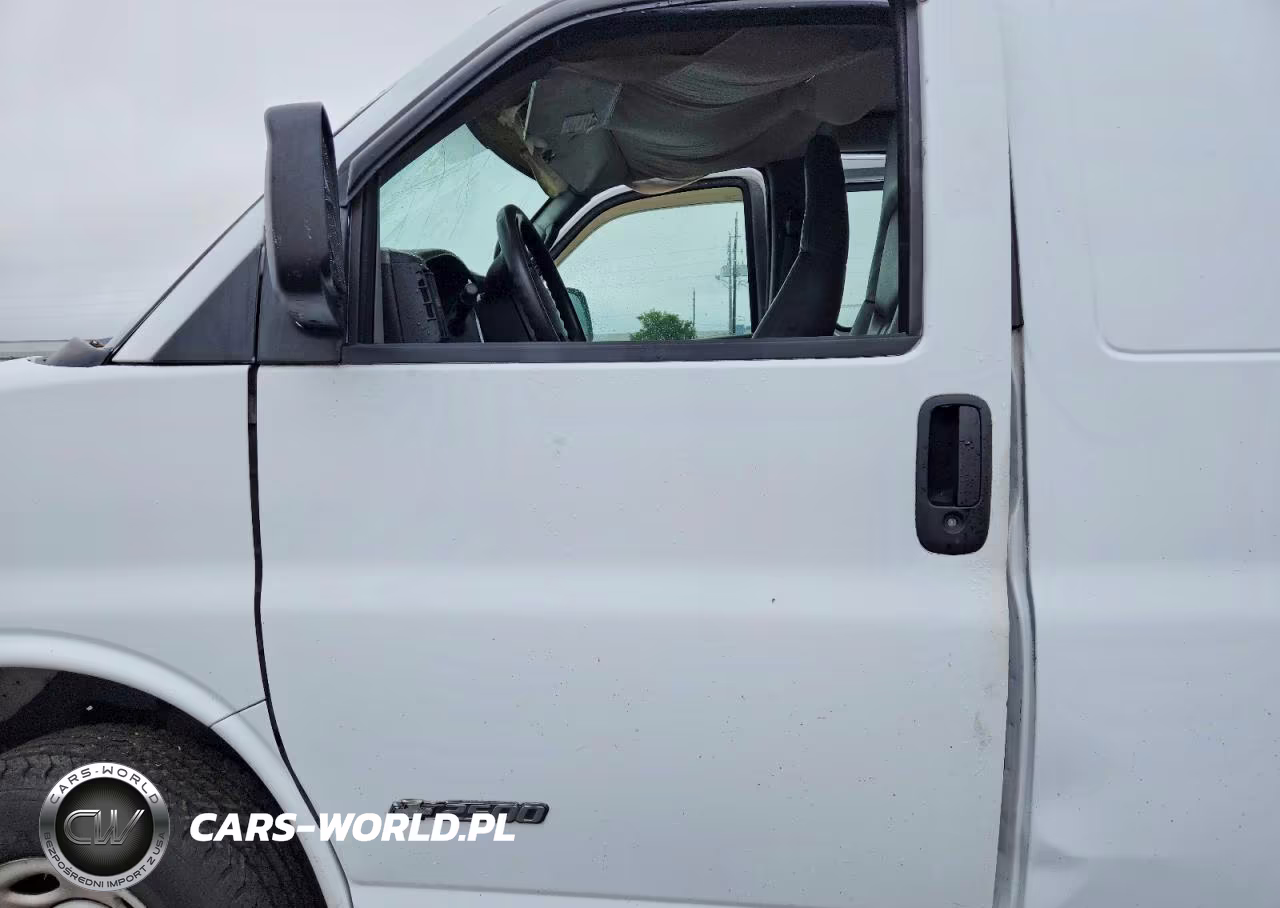 2005 Chevrolet Express Delivery Van VIN:1GCGG25V251265739 - 7