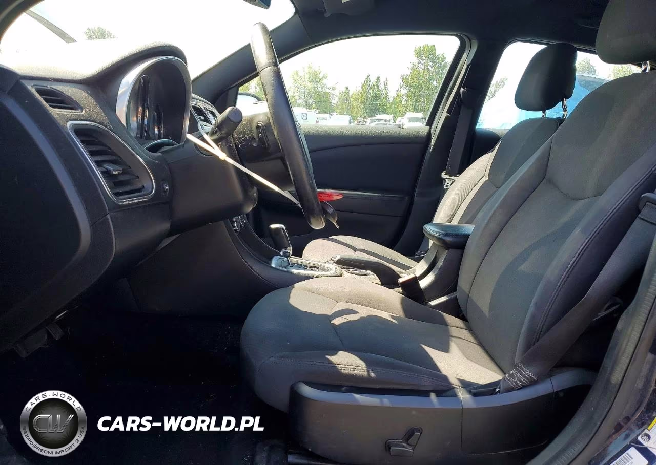 2013 Chrysler 200 Touring VIN:1C3CCBBB1DN542915 - 7