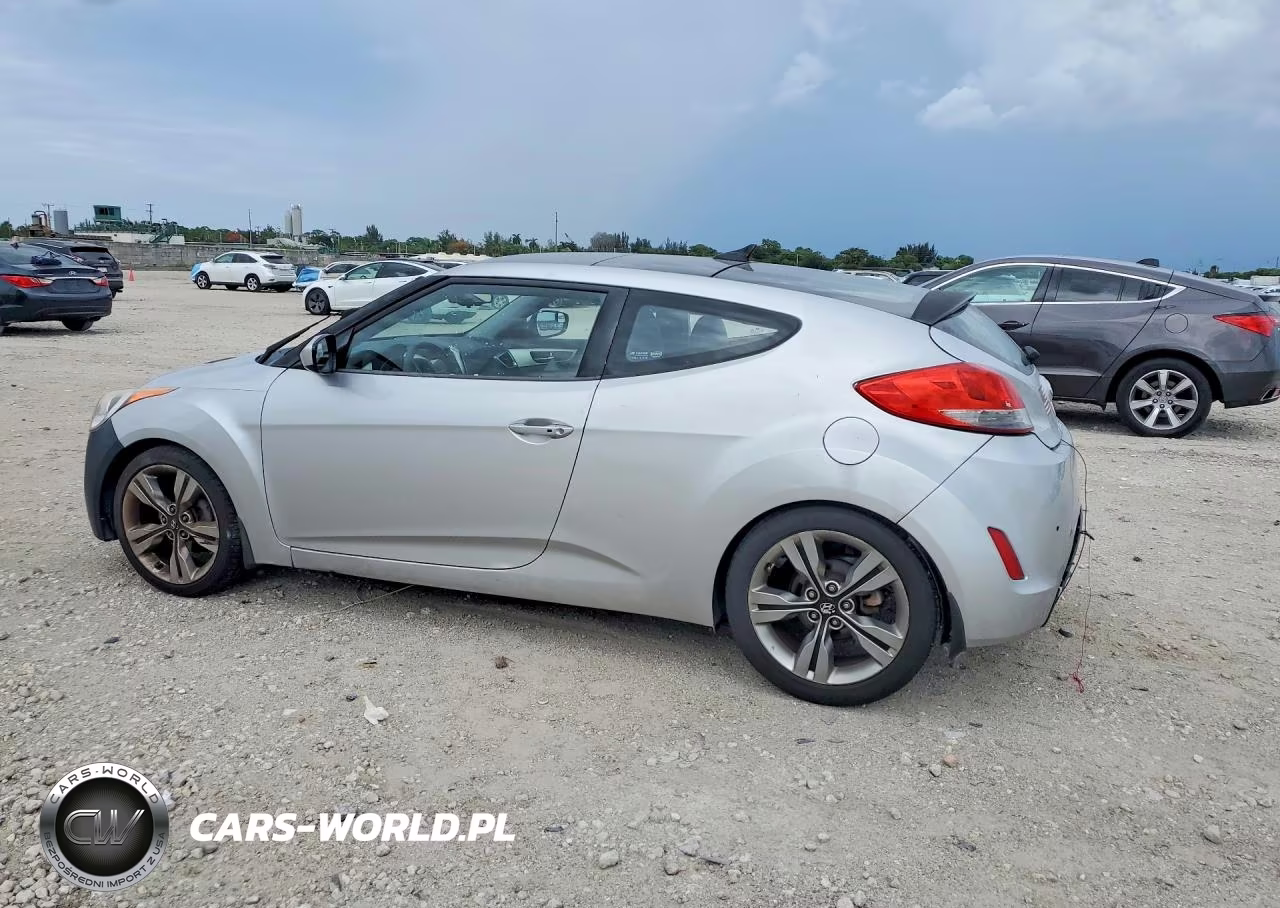 2012 Hyundai Veloster Base VIN:KMHTC6AD0CU067134 - 2
