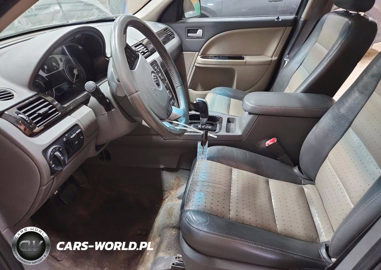 2008 Mercury Sable Premier VIN:1MEHM42W08G602155 - 7