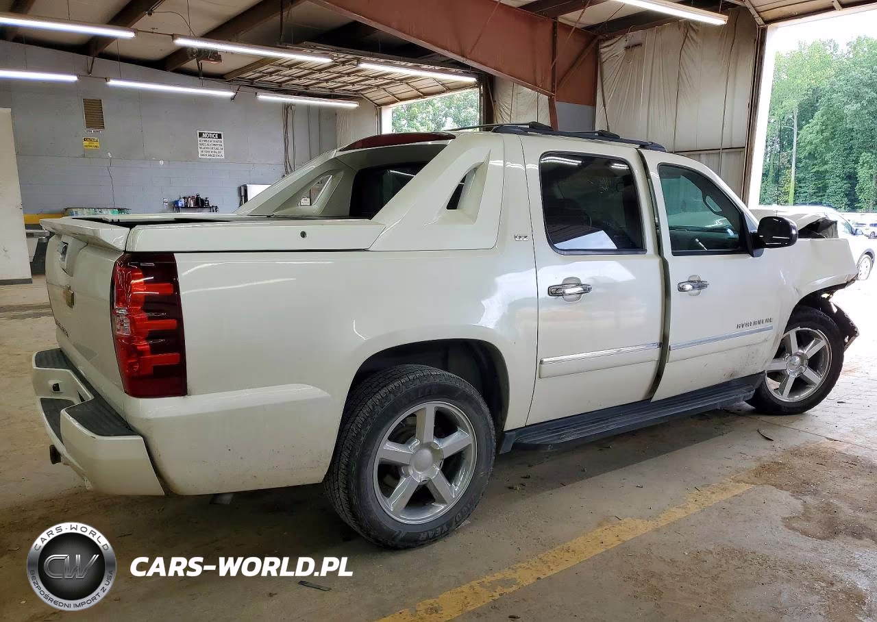 2012 Chevrolet Avalanche Ltz VIN:3GNTKGE78CG295653 - 3
