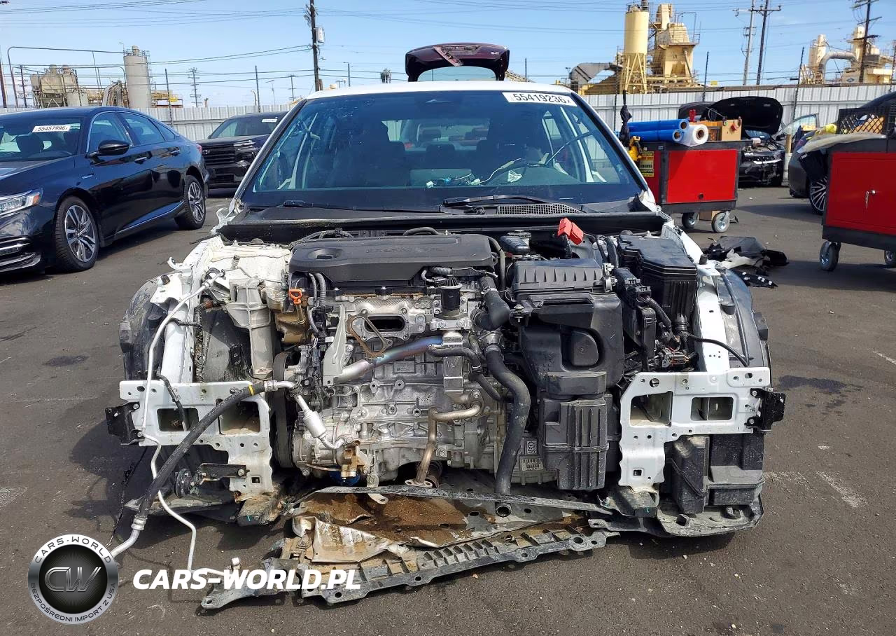 2025 Honda Civic Sport VIN:2HGFE2F52SH573749 - 5