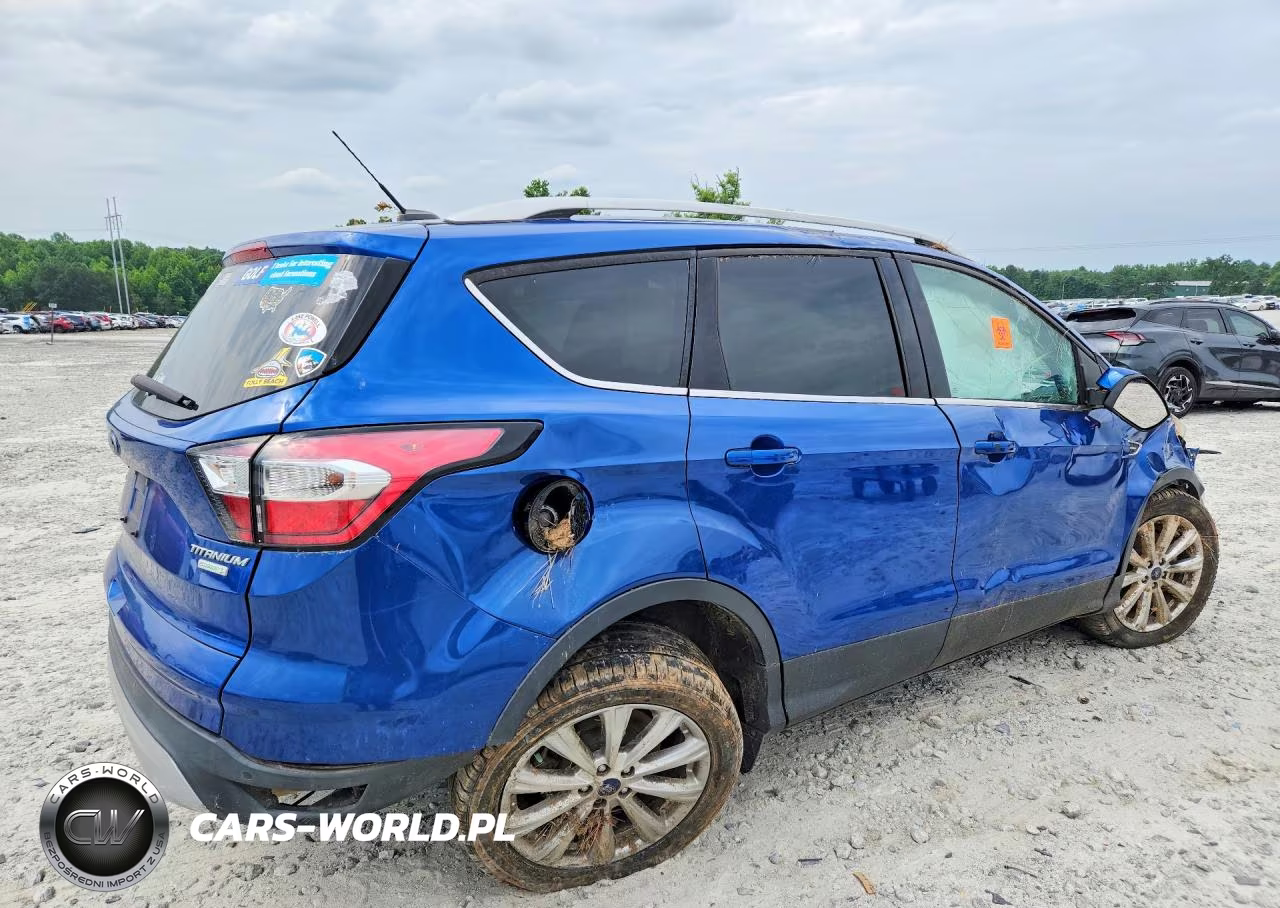 2017 Ford Escape Titanium VIN:1FMCU0J91HUD24332 - 3