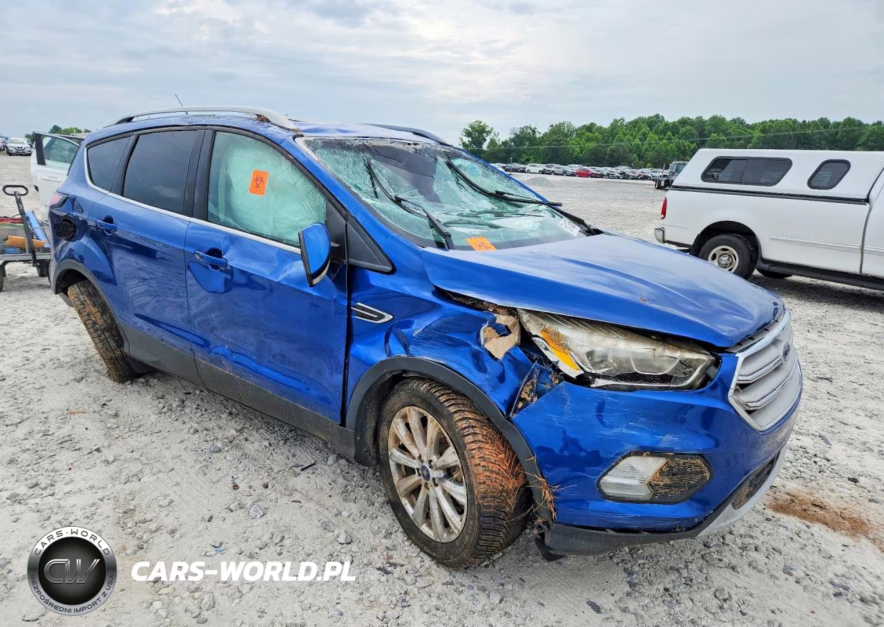 2017 Ford Escape Titanium VIN:1FMCU0J91HUD24332 - 4