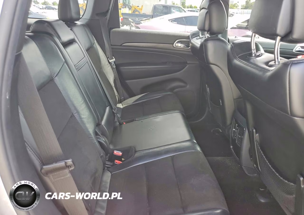 2018 Jeep Grand Cherokee Laredo VIN:1C4RJEAG1JC513416 - 11