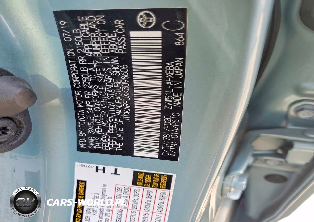 2019 Toyota Prius Le VIN:JTDKARFUXK3098606 - 13
