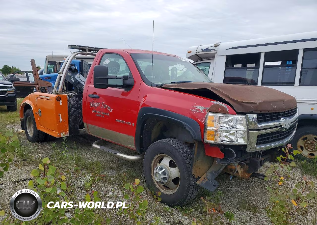 2009 Chevrolet Silverado K3500 VIN:1GBJK74K39F157328 - 4