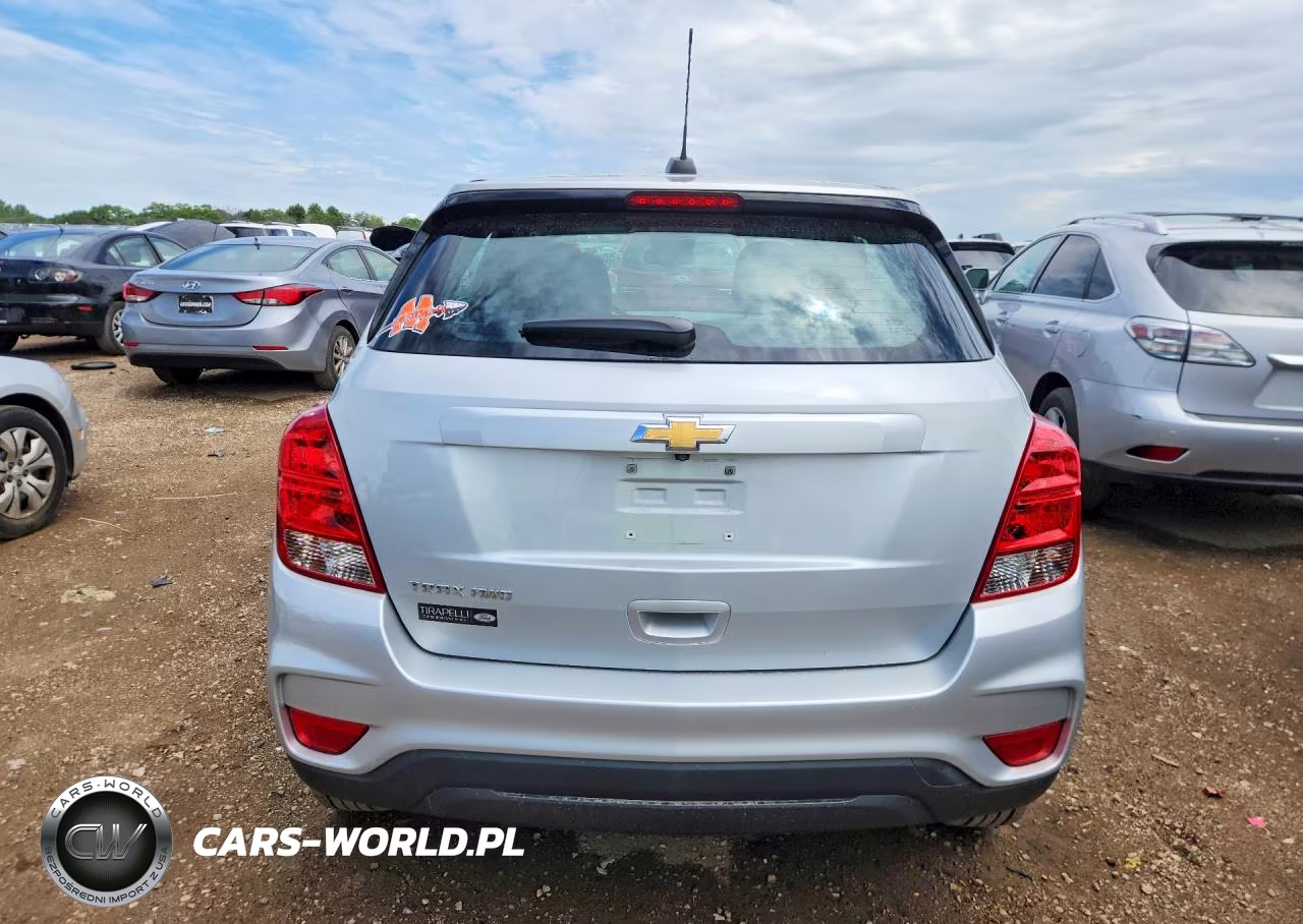 2019 Chevrolet Trax Ls VIN:3GNCJNSB1KL209380 - 6