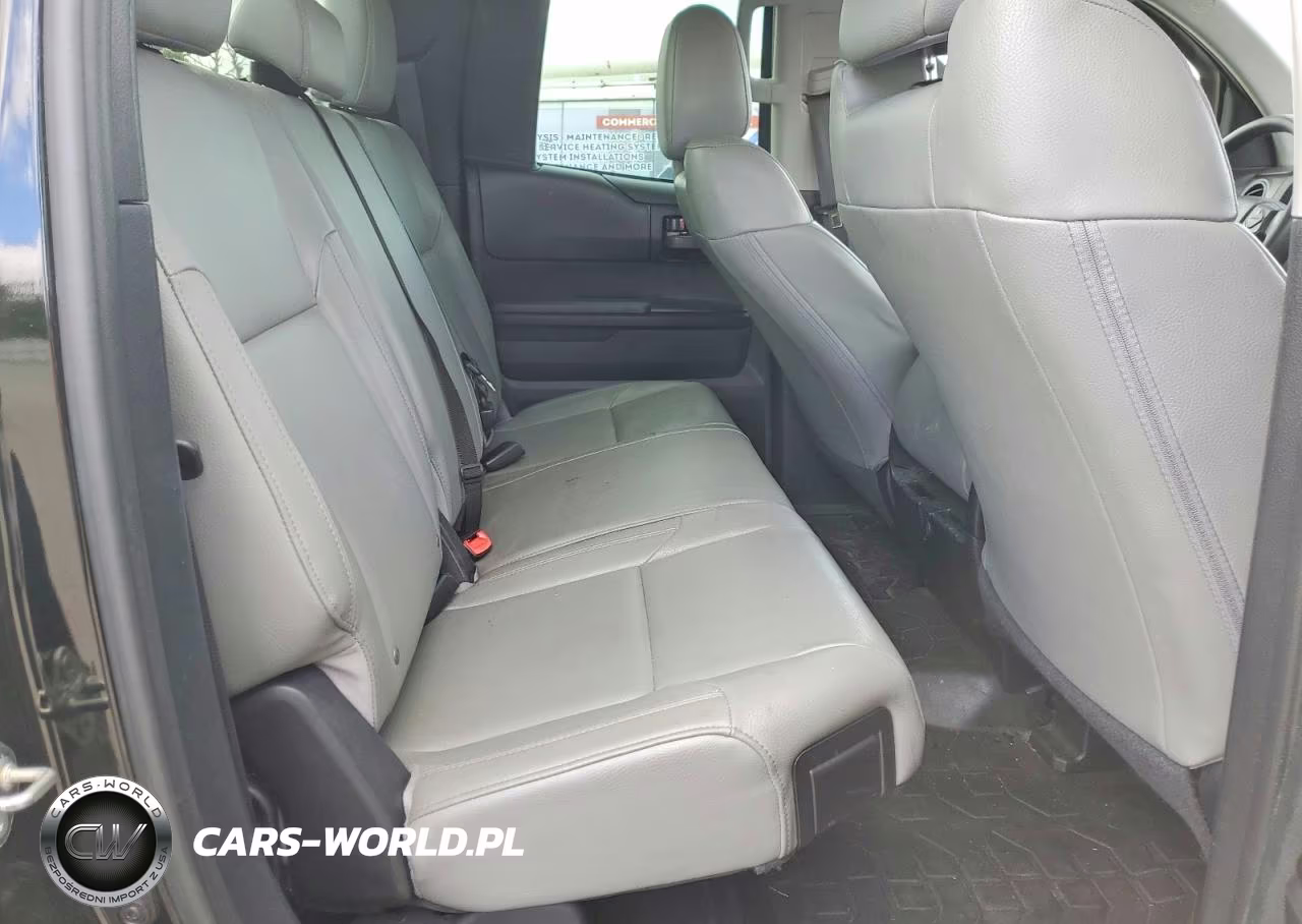 2017 Toyota Tundra Sr VIN:5TFRM5F10HX112468 - 10