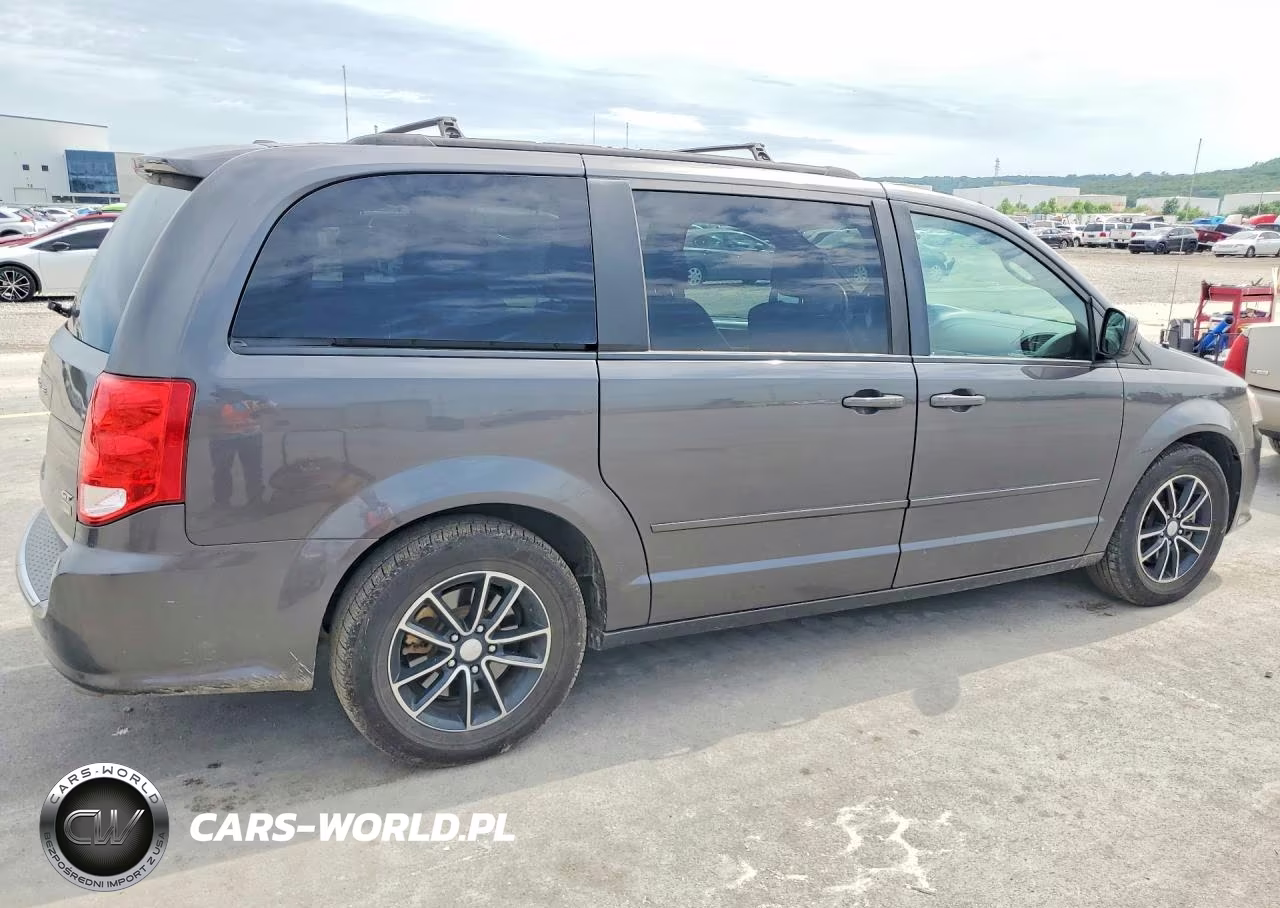 2017 Dodge Grand Caravan Gt VIN:2C4RDGEG2HR842575 - 3