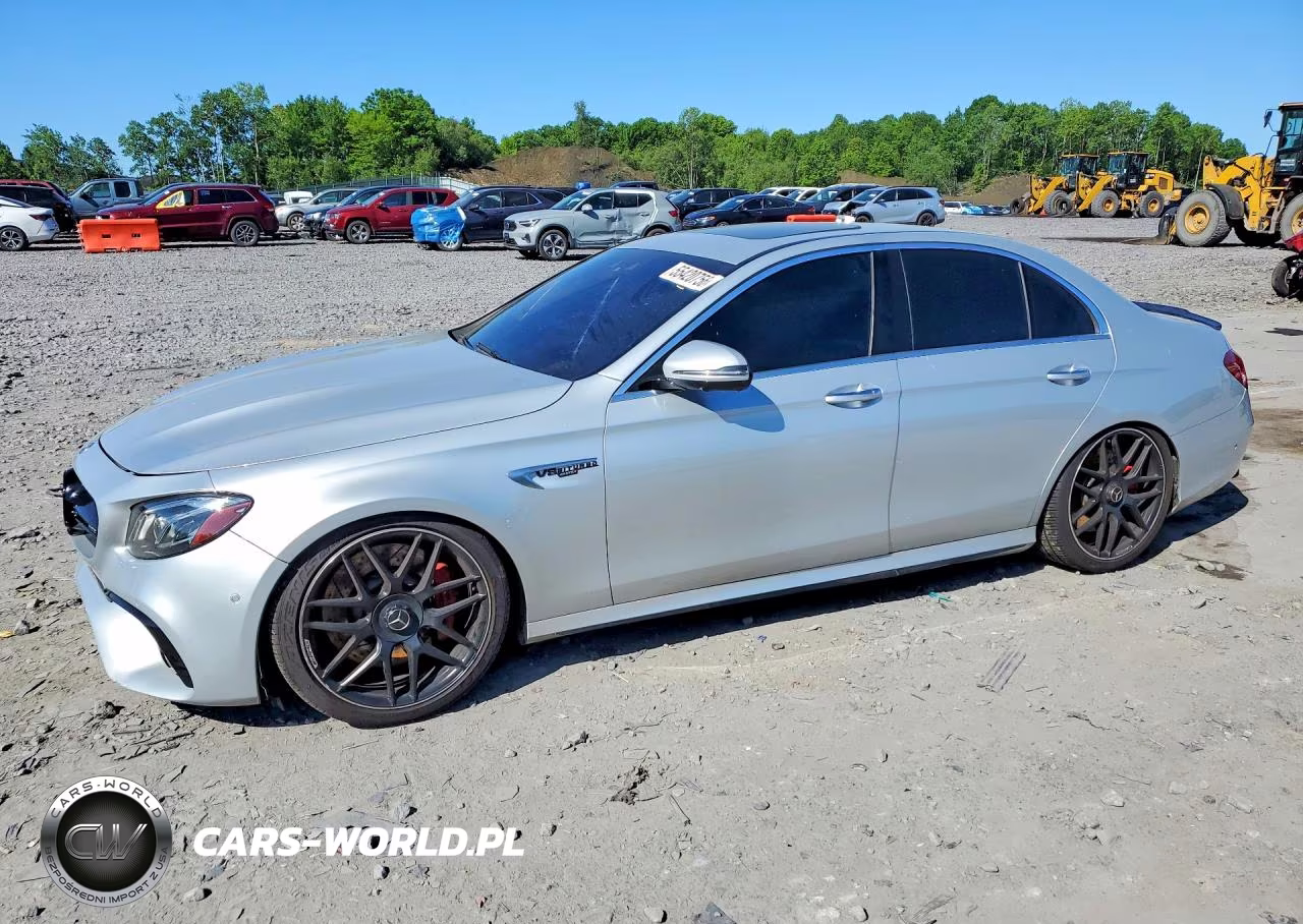 2018 Mercedes-Benz E 63 Amg-S – zdjęcie 1 z 12