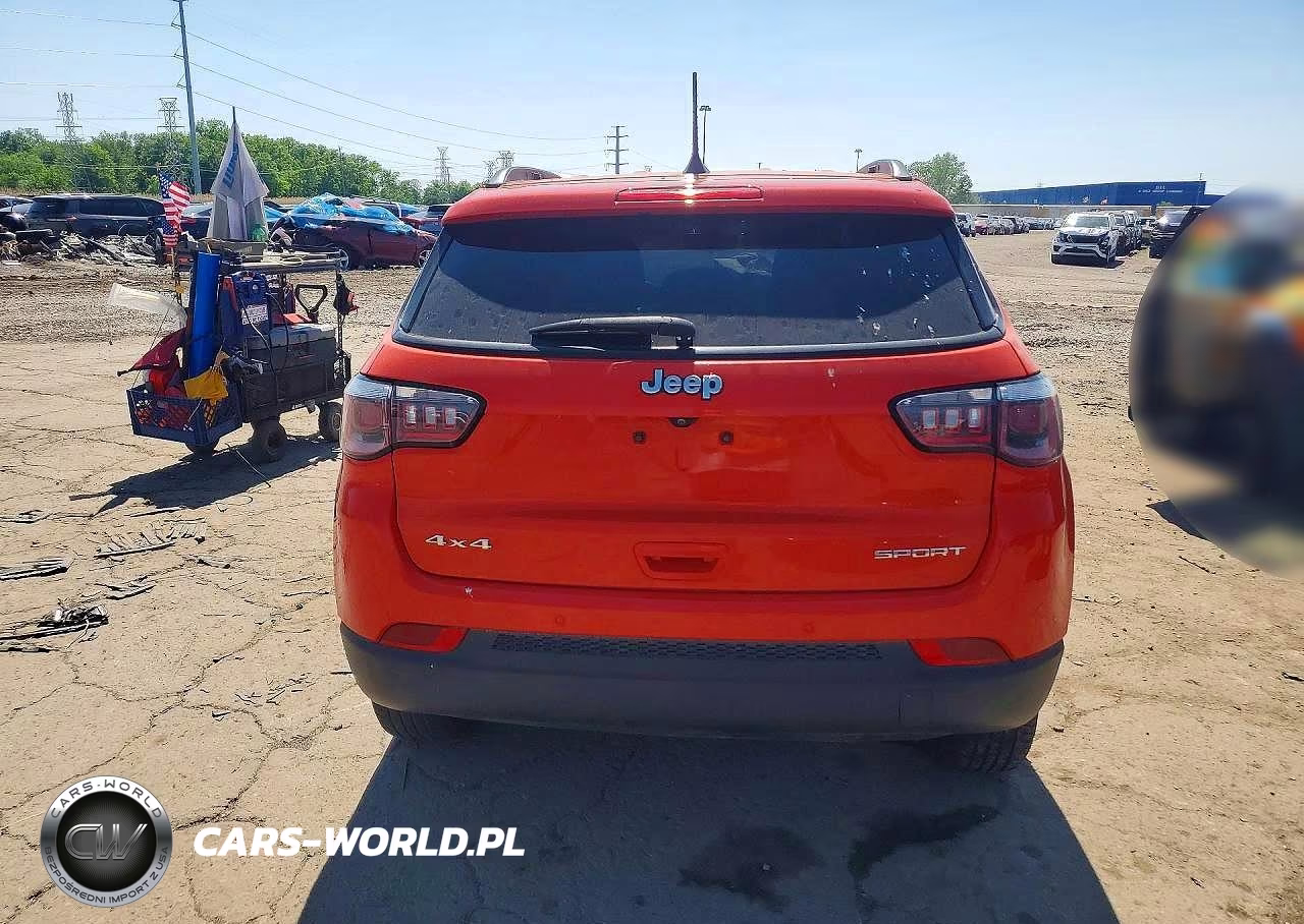 2018 Jeep Compass Sport VIN:3C4NJDAB1JT101045 - 6