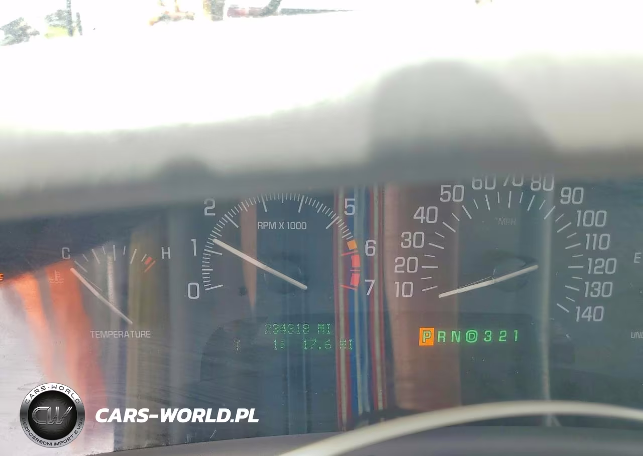 2000 Buick Park Avenue VIN:1G4CW52KXY4145568 - 9