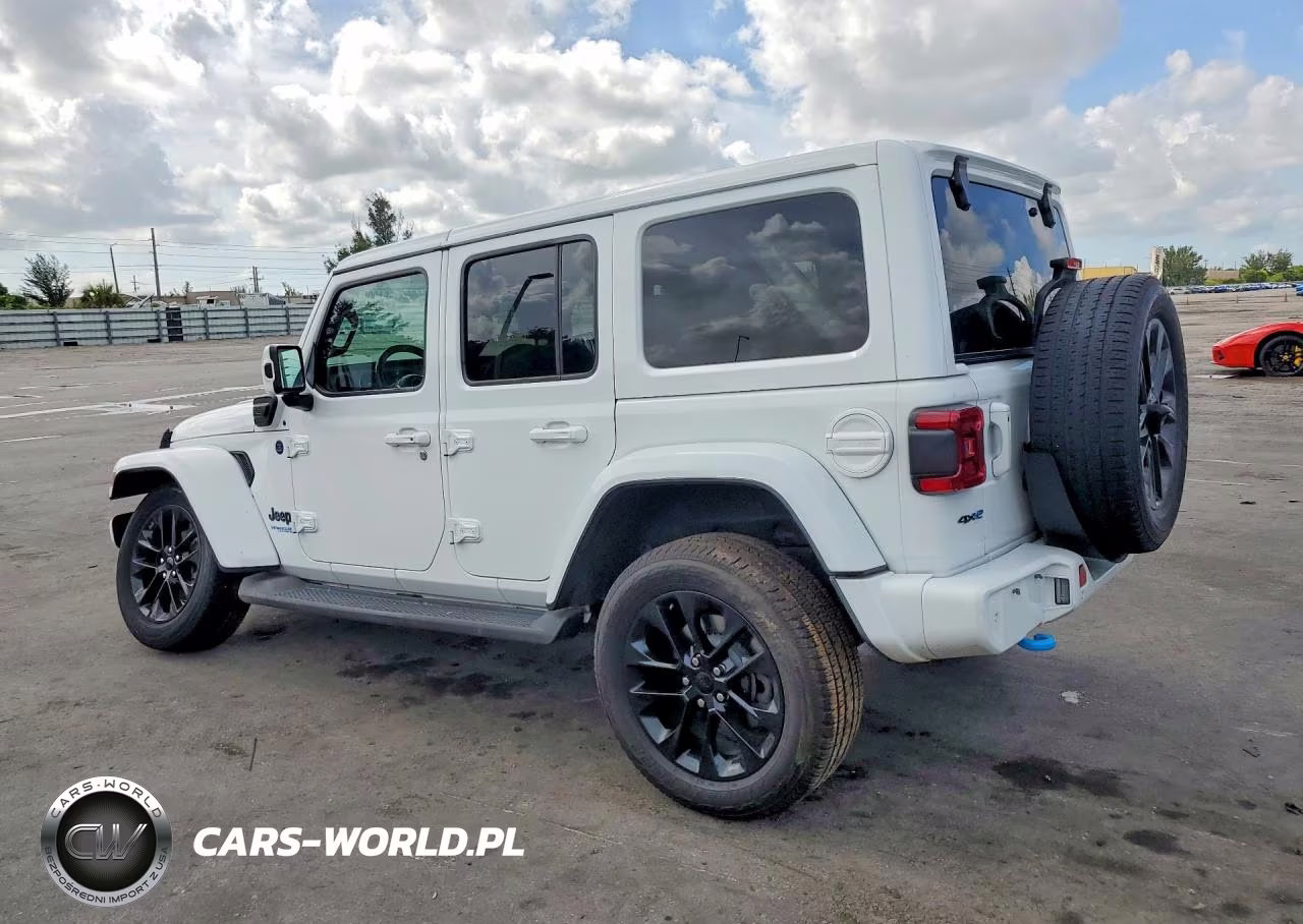2021 Jeep Wrangler Unlimited Sahara 4Xe VIN:1C4JJXP67MW643324 - 2