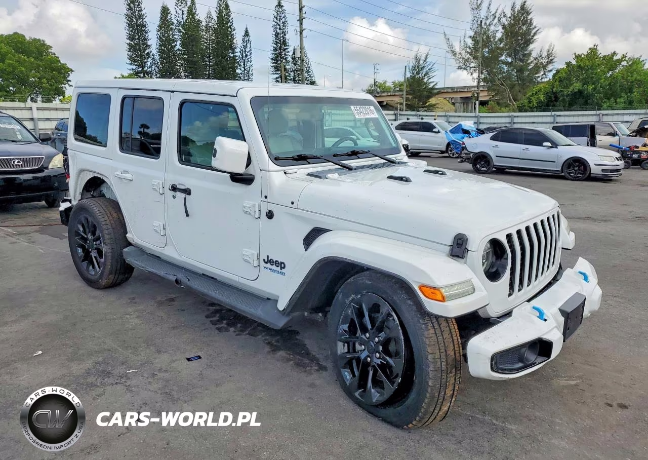 2021 Jeep Wrangler Unlimited Sahara 4Xe VIN:1C4JJXP67MW643324 - 4
