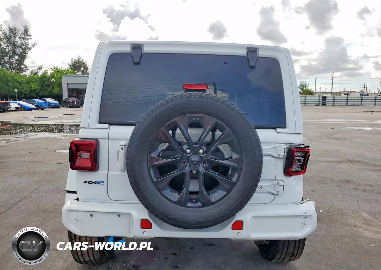 2021 Jeep Wrangler Unlimited Sahara 4Xe VIN:1C4JJXP67MW643324 - 6