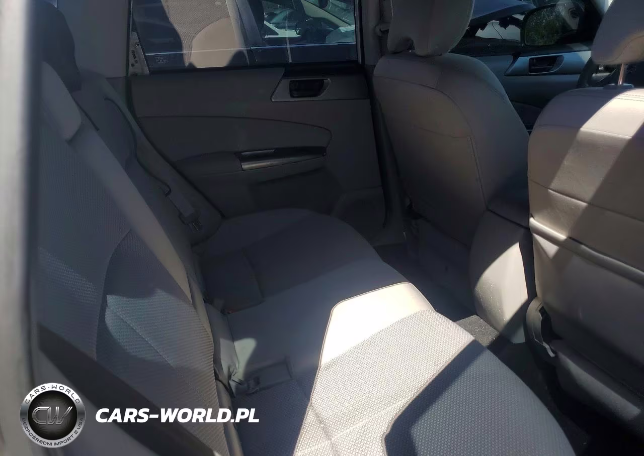 2011 Subaru Forester 2.5X VIN:JF2SHABC5BH754211 - 10