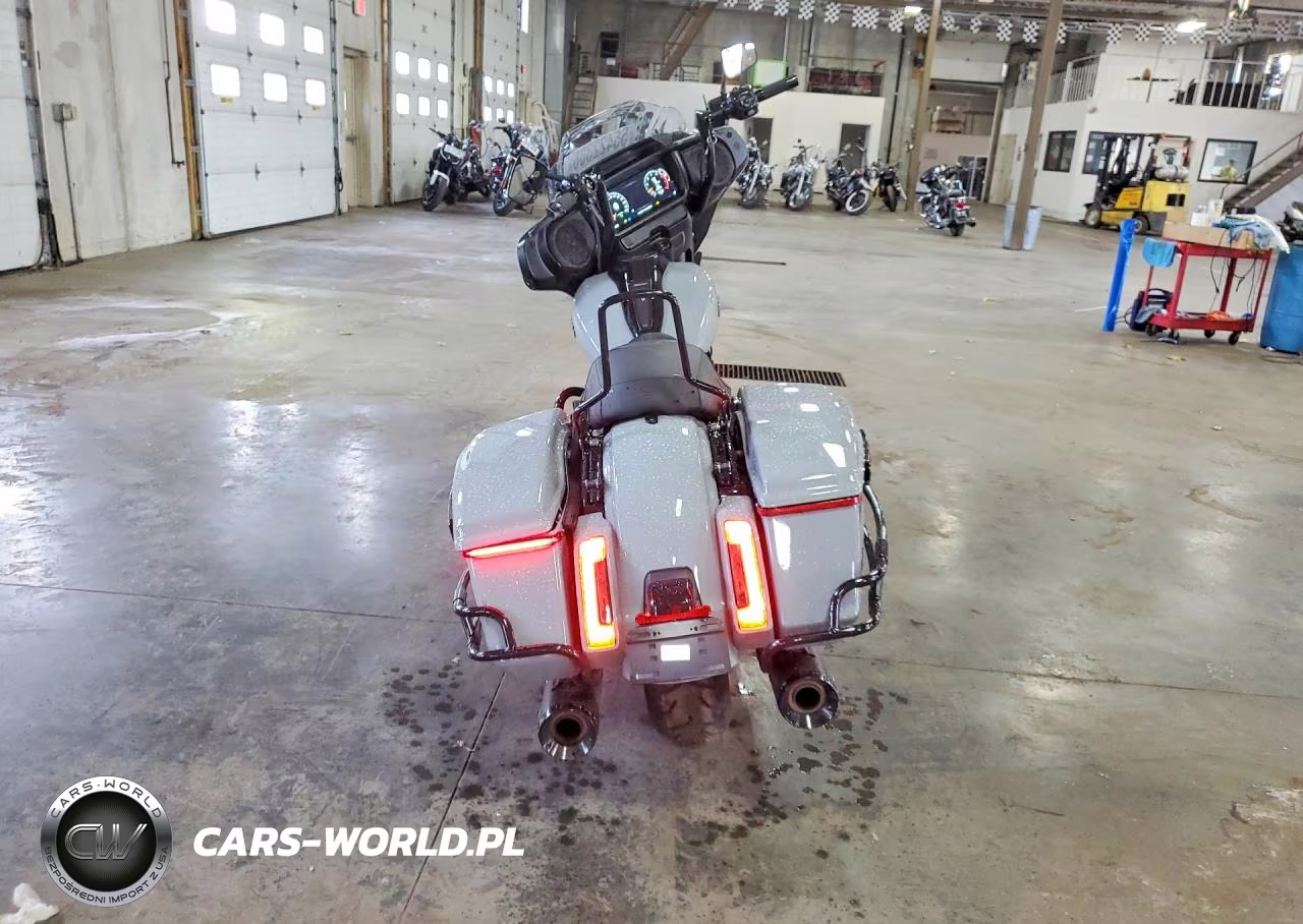 2024 Harley-Davidson Flhx VIN:1HD1KB712RB606571 - 4