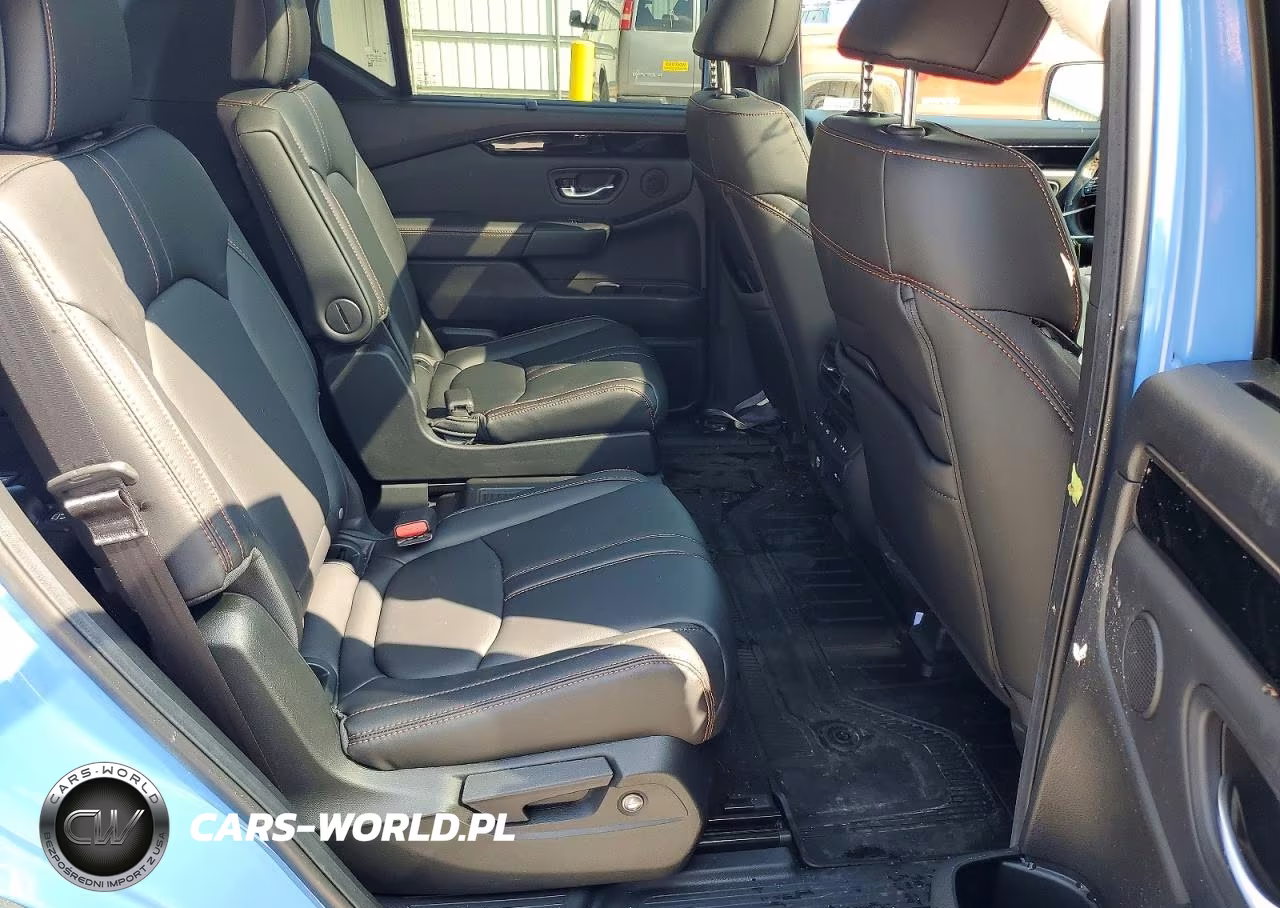 2025 Honda Pilot Trailsport VIN:5FNYG1H63SB193178 - 11