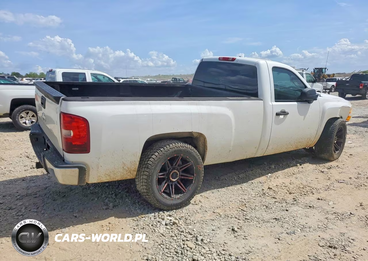 2008 Chevrolet Silverado K1500 VIN:1GCEK14C38Z228348 - 3