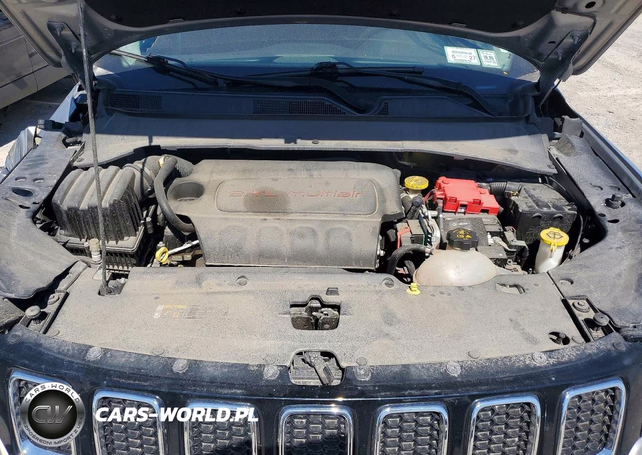 2020 Jeep Compass Latitude VIN:3C4NJDBB1LT138257 - 12