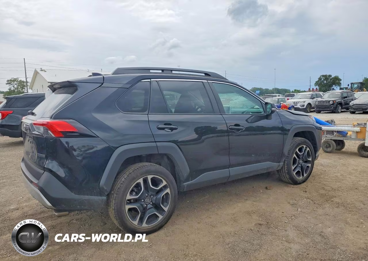 2019 Toyota Rav4 Adventure VIN:2T3J1RFV5KC034931 - 3