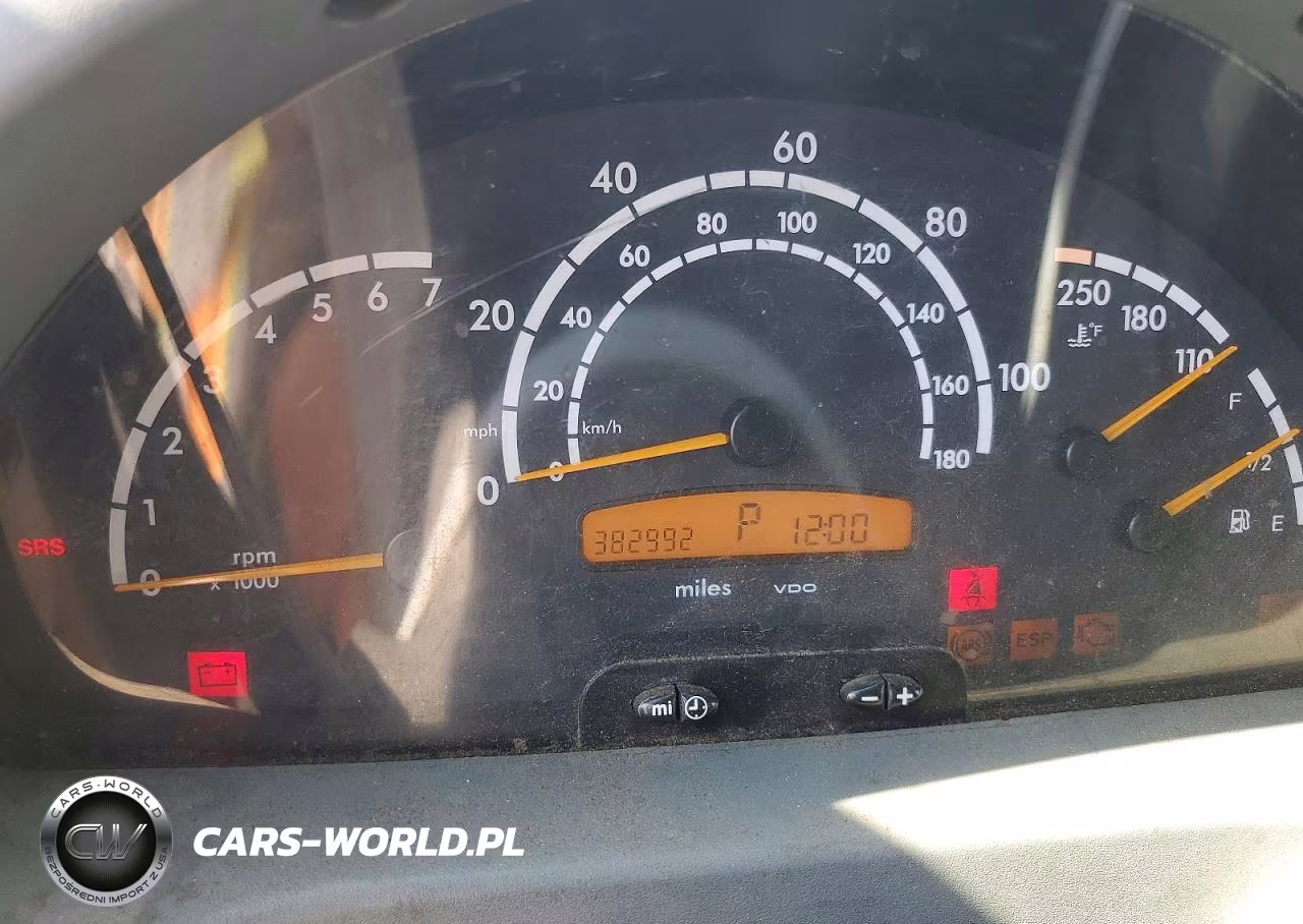 2005 Dodge Sprinter 2500C Delivery Van VIN:WD2PD744855745886 - 9