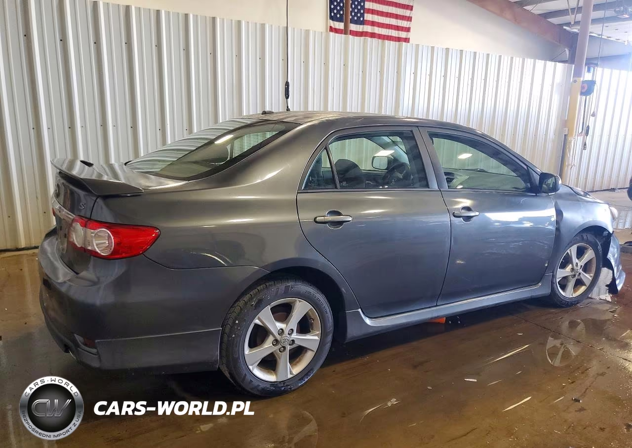 2012 Toyota Corolla S VIN:2T1BU4EE0CC880118 - 3