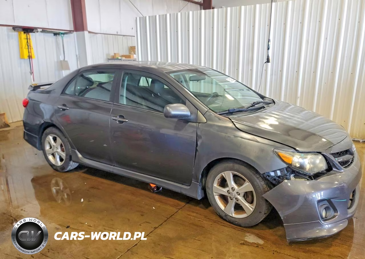 2012 Toyota Corolla S VIN:2T1BU4EE0CC880118 - 4