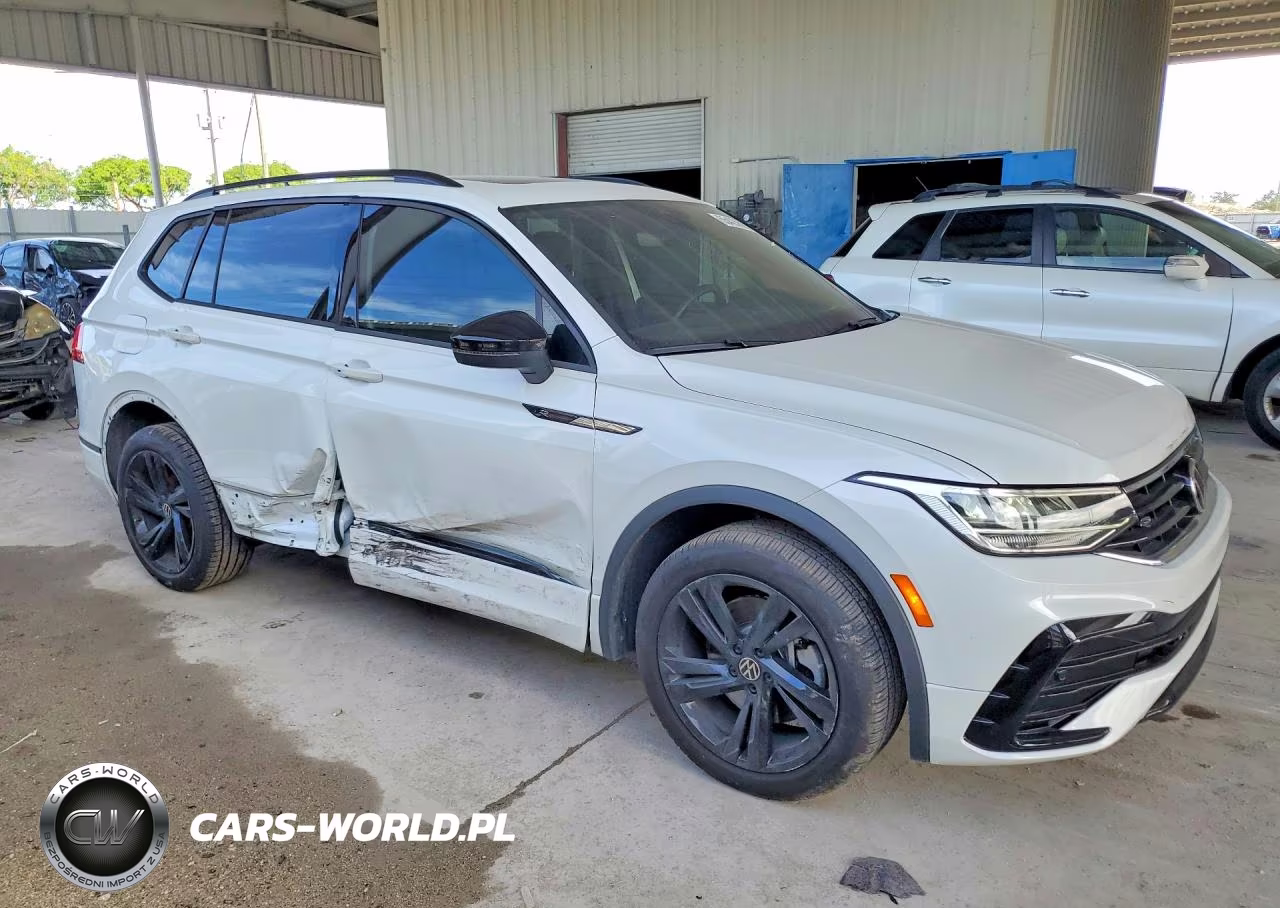 2024 Volkswagen Tiguan Se R-Line Black VIN:3VVCB7AX4RM050990 - 4
