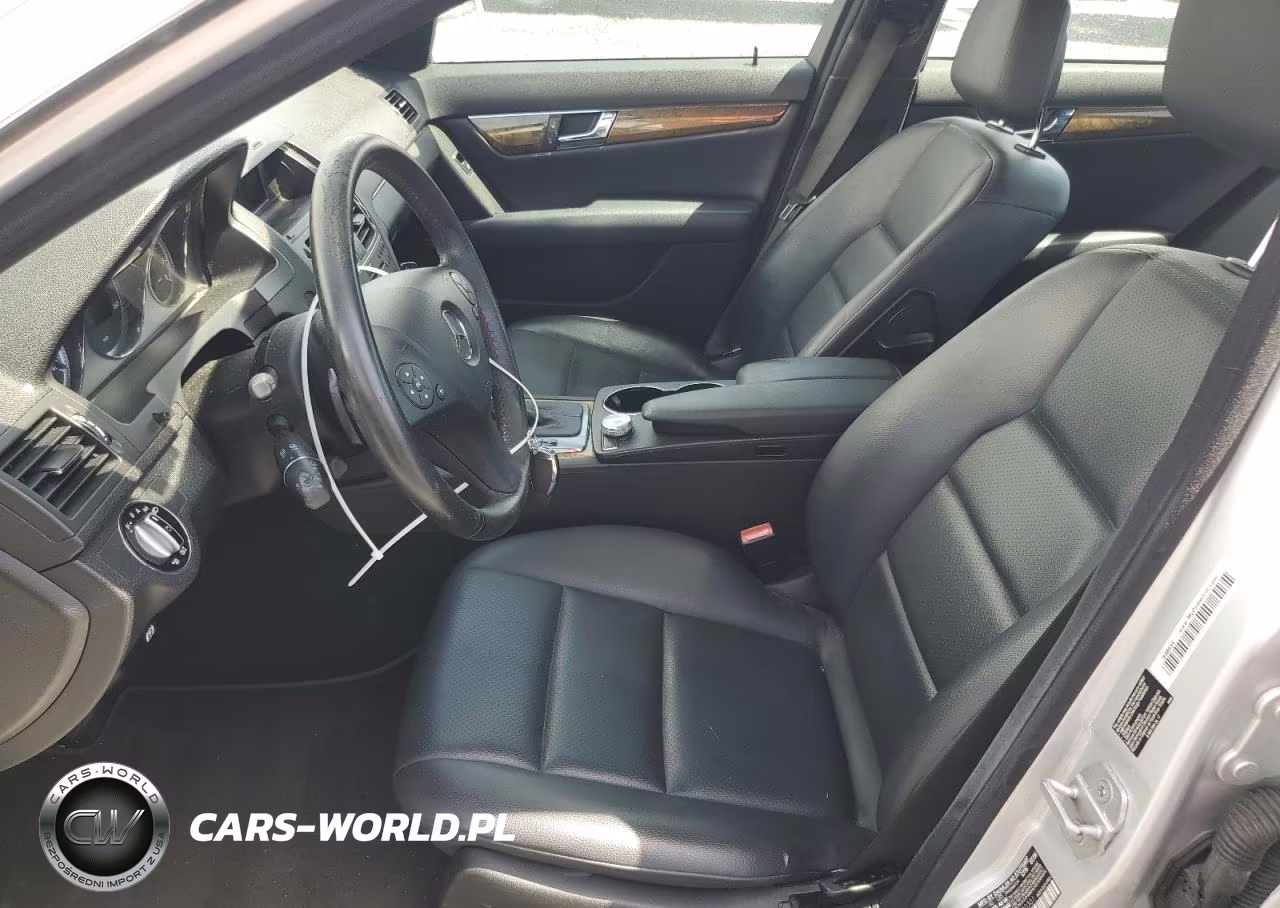 2010 Mercedes-Benz C 350 VIN:WDDGF5GB5AR090301 - 7