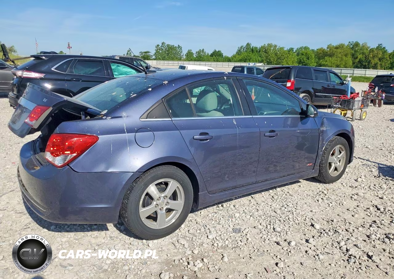 2014 Chevrolet Cruze Lt VIN:1G1PC5SB1E7205920 - 3