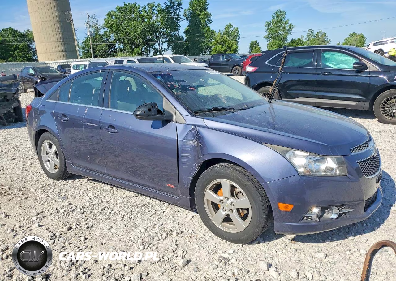 2014 Chevrolet Cruze Lt VIN:1G1PC5SB1E7205920 - 4