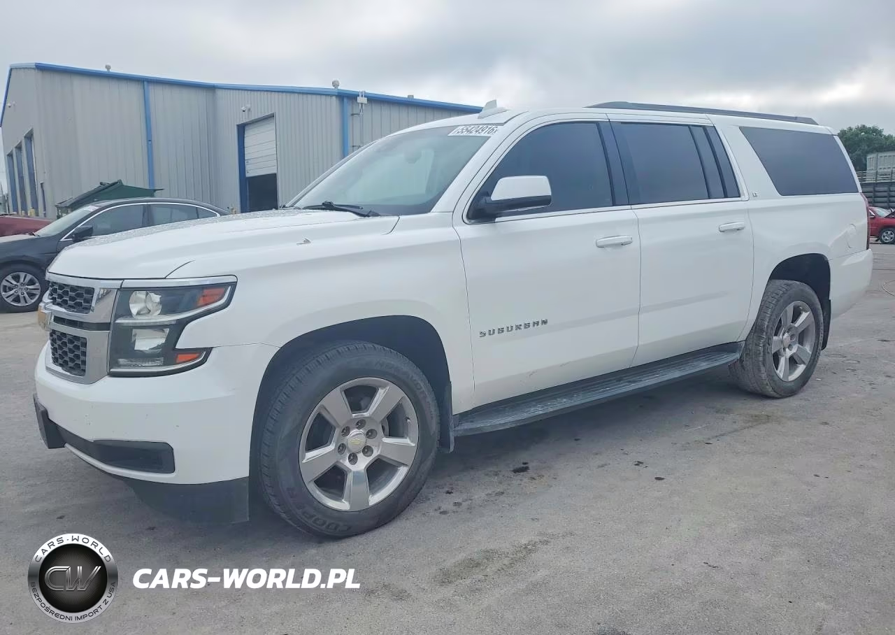 2018 Chevrolet Suburban 1 – zdjęcie 1 z 13