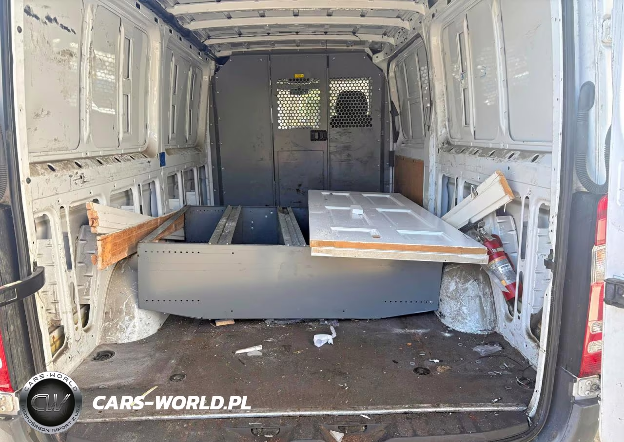2017 Mercedes-Benz Sprinter 2500 VIN:WD3PE7CD0HP545863 - 6
