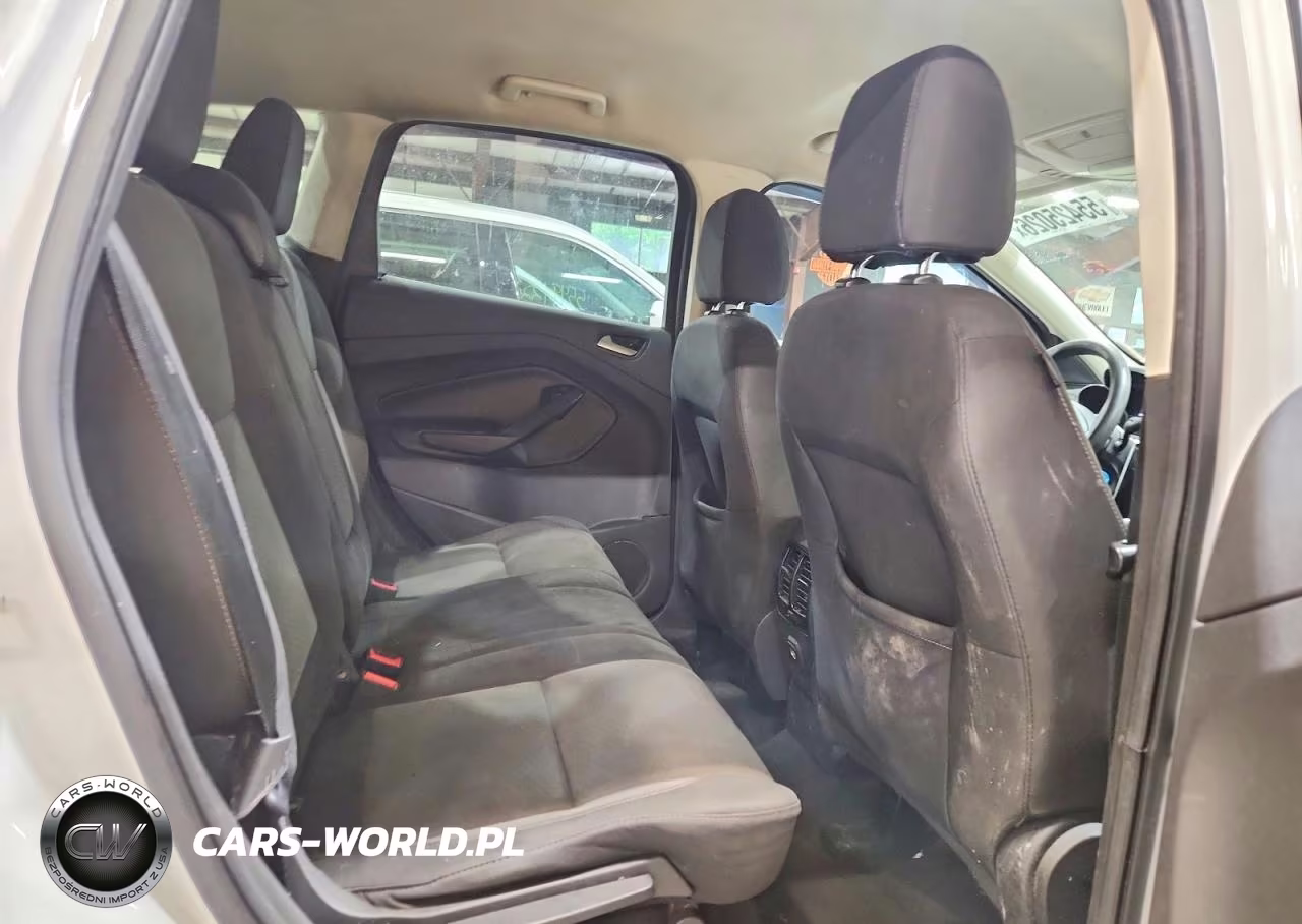2017 Ford Escape Se VIN:1FMCU0GDXHUB03212 - 11