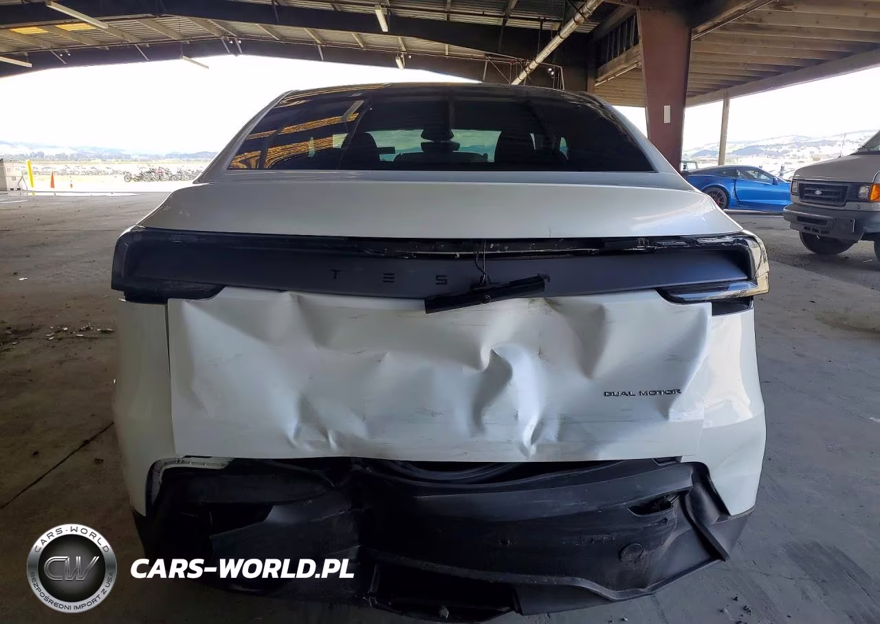 2026 Tesla Model Y All-Wheel Drive-Long Range Launch Series-Premium All-Wheel Drive VIN:7SAYGDEE5TF349139 - 6