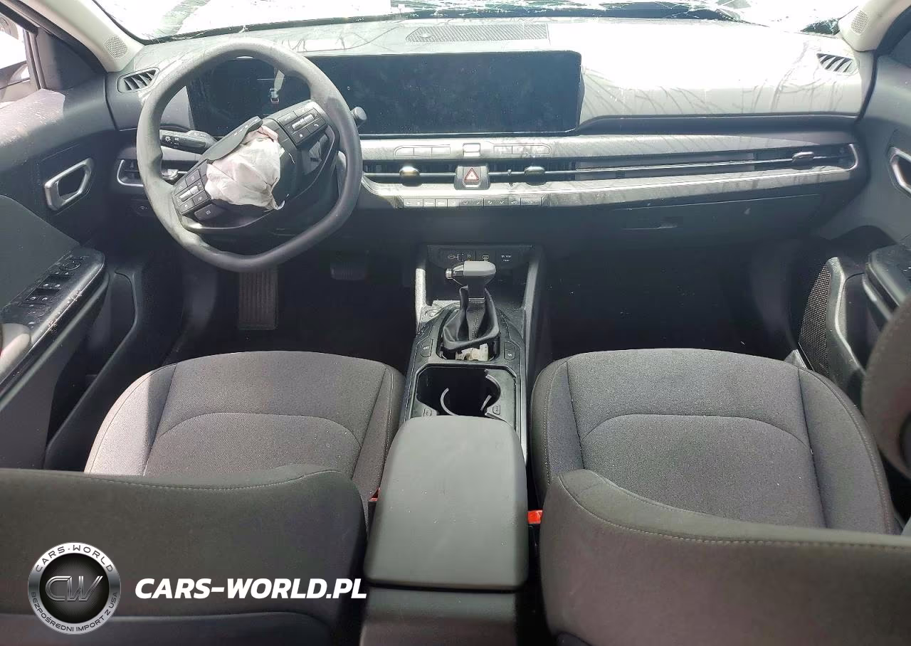 2025 Kia K4 Lxs VIN:3KPFT4DE2SE020758 - 8