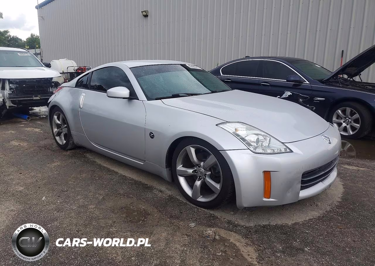 2007 Nissan 350Z Coupe VIN:JN1BZ34D27M505184 - 4