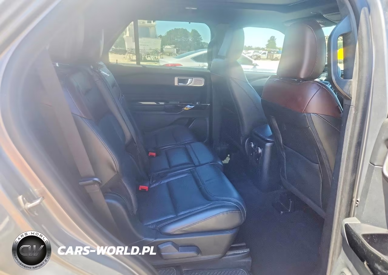 2022 Ford Explorer Platinum VIN:1FM5K8HC2NGB95588 - 11